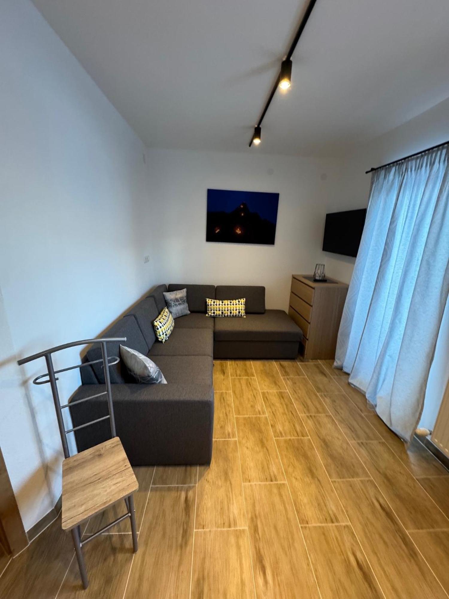Apartments 30-11 Ервалд Екстериор снимка